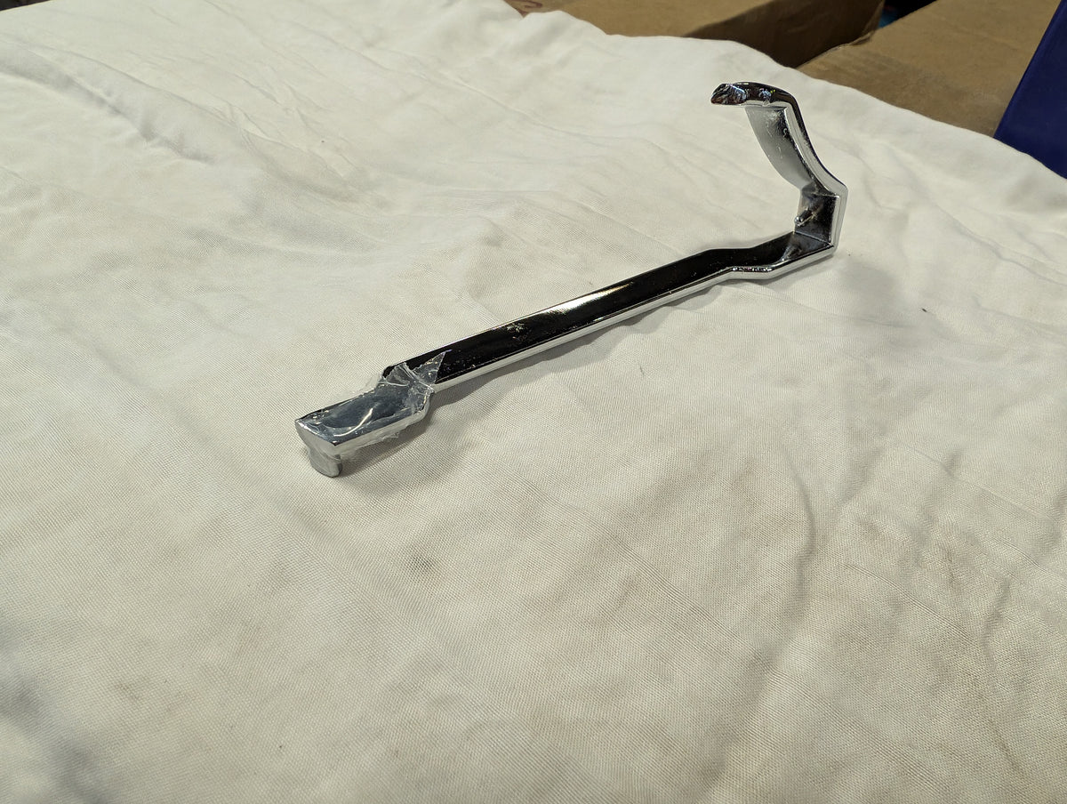 # 716607 Finisher, Hardtop, Rear Corner -NEW- – Team Triumph: British ...